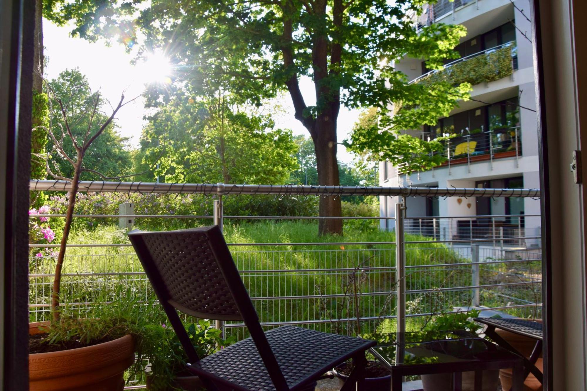 Stilvolle Wohnung Mit Balkon & Parkplatz Rostock Eksteriør billede